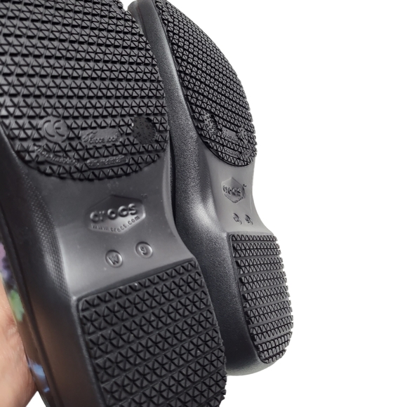 Crocs Womens tie dye Neria Pro II Graphic Slip On Clog Slip Resistant Work Shoes - Picture 5 of 7